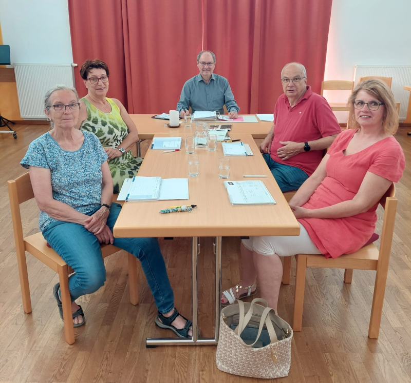 Mesner - Besprechung